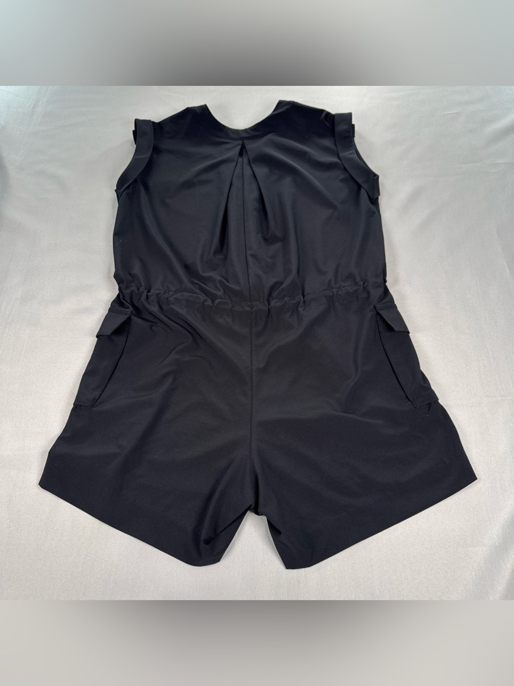 Athleta Womens Sutton Drawstring Romper Shorts Size 0 Black Pockets Short Sleeve - Picture 8 of 12